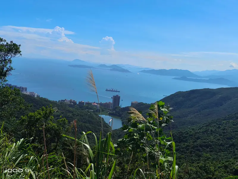香港 · 28