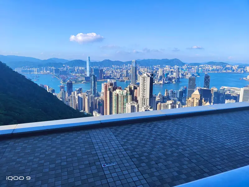 香港 · 31