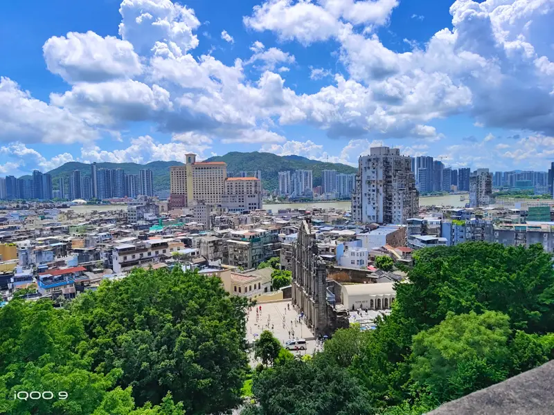 澳门 · 18